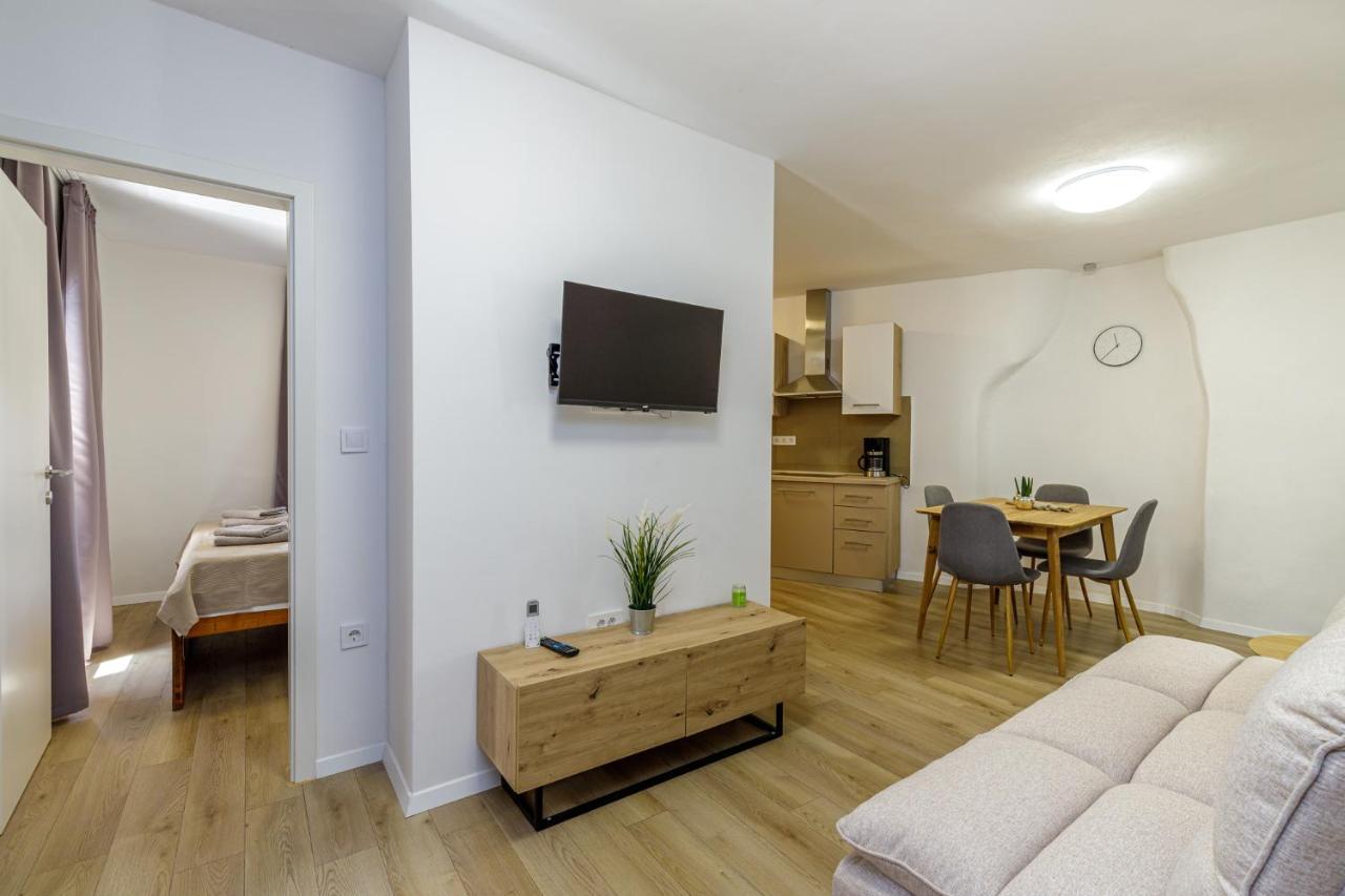 Apartamento House Aves 2 Kaštelir Exterior foto